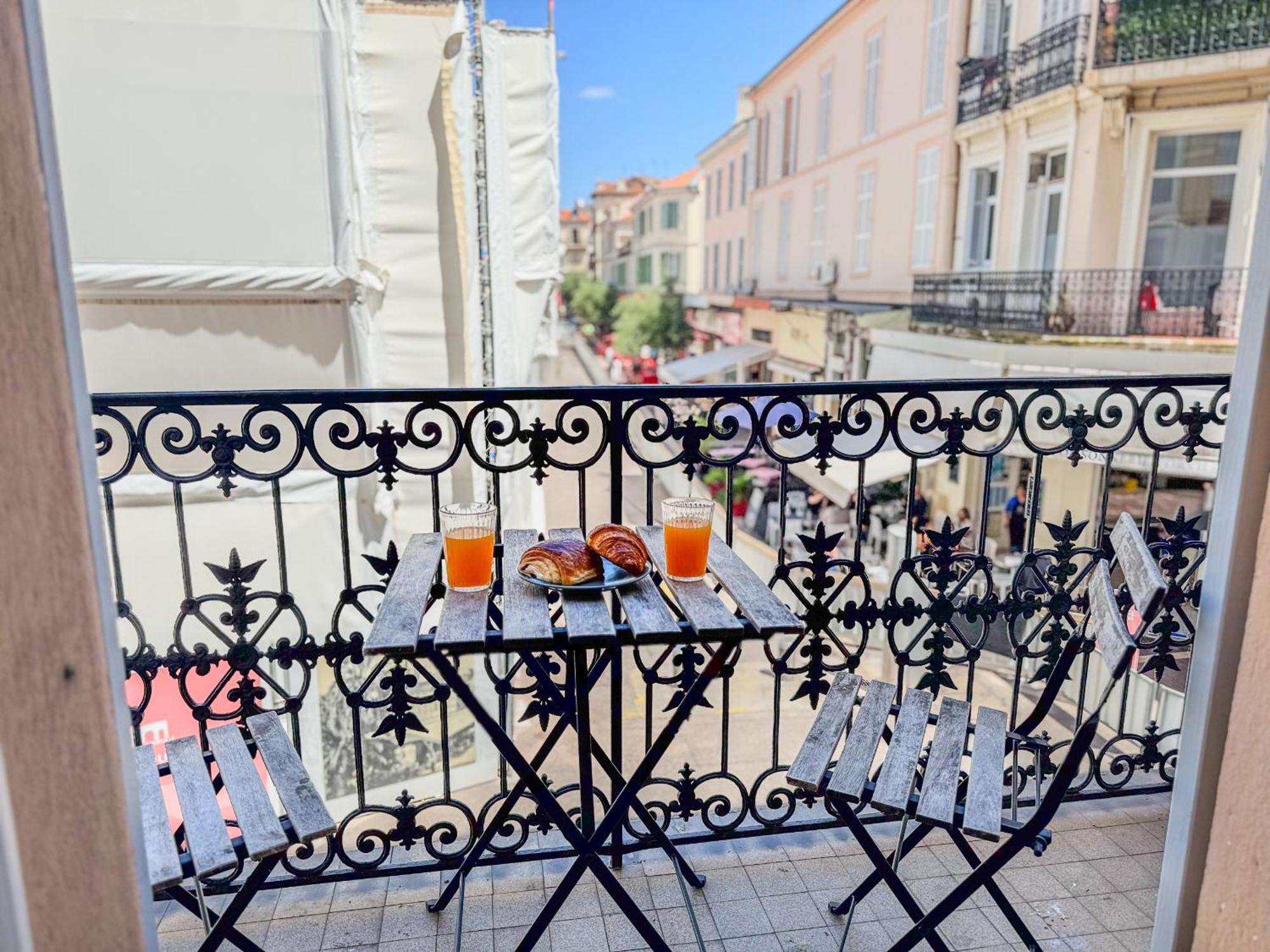 Forville Market View